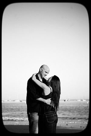 _MG_3911 B&W Border